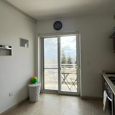 Perfectly Positioned In The Centre Of Malta Apartamento Msida