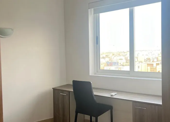 Perfectly Positioned In The Centre Of Malta Lejlighed