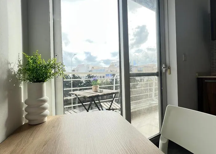 Perfectly Positioned In The Centre Of Malta *